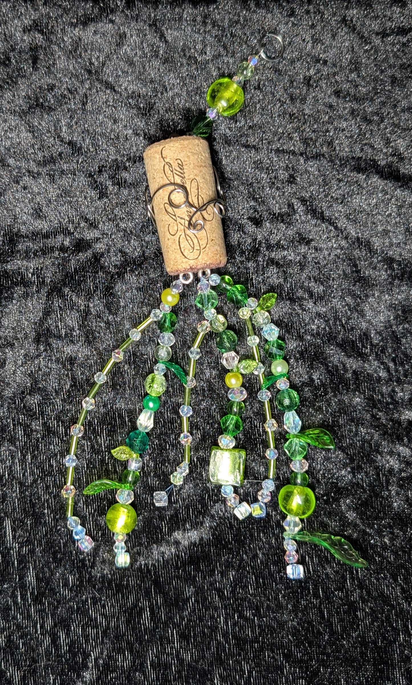 wine cork suncatcher green leaf