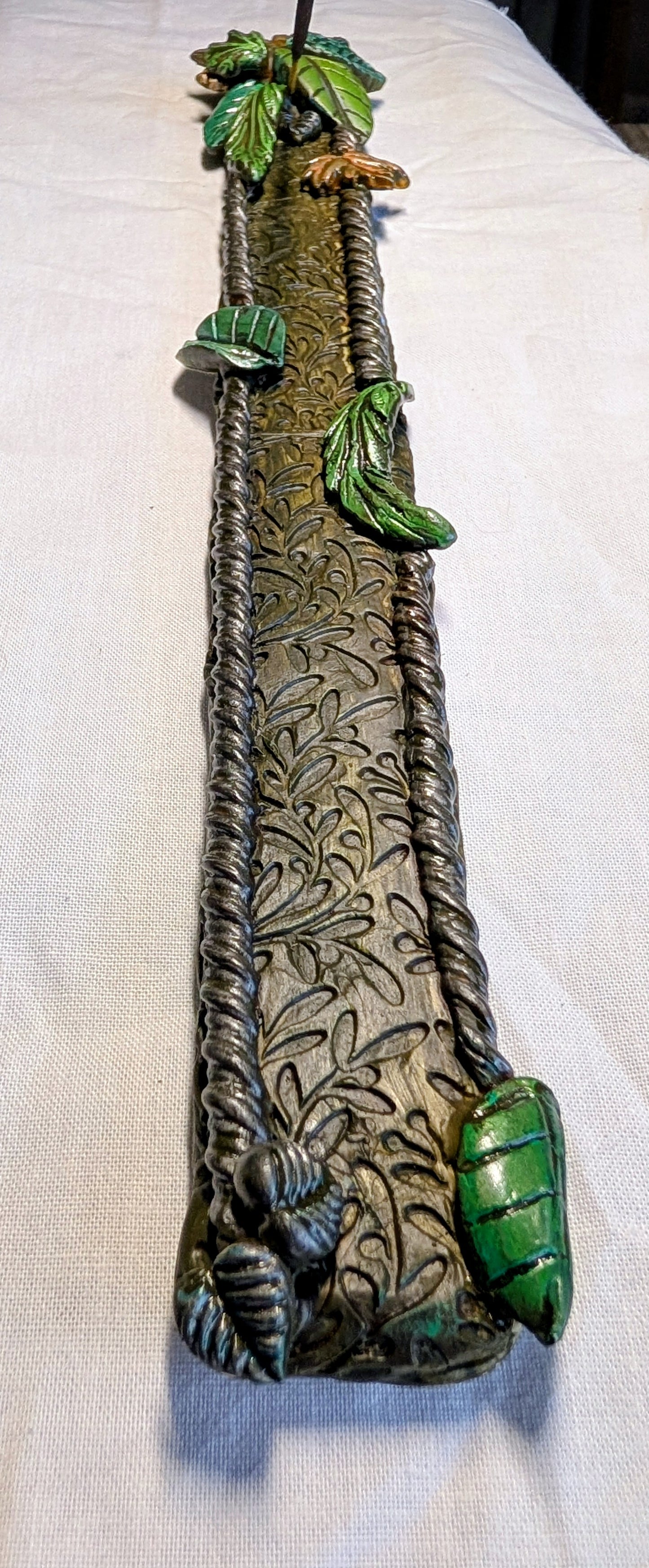 Incense burner - leaves